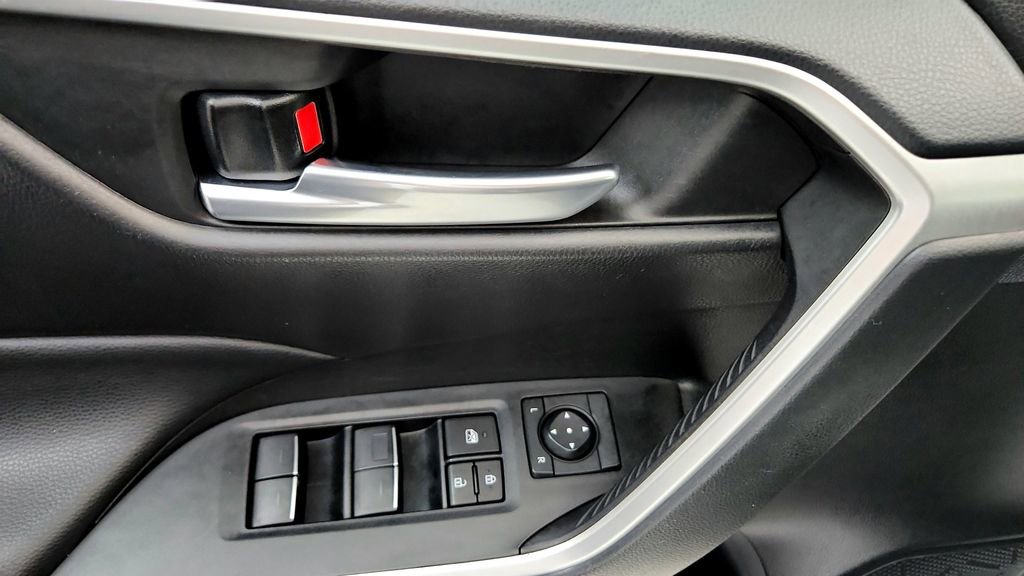 Certified 2023 Toyota RAV4 AWD Hybrid image 23