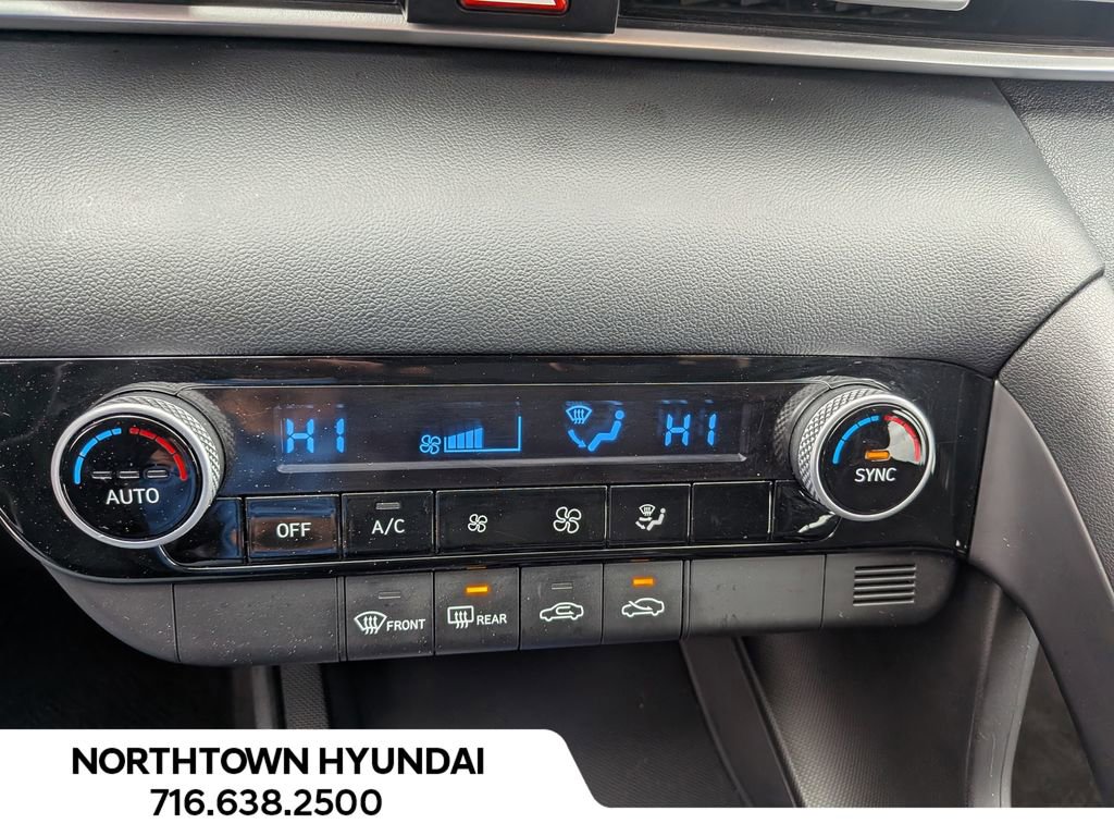 Certified 2023 Hyundai Elantra SEL image 18