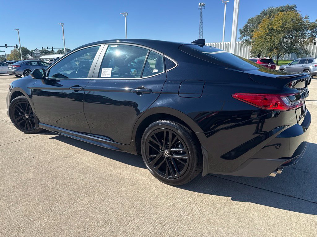 Certified 2025 Toyota Camry SE w/ Convenience Package AWD/4WD image 5