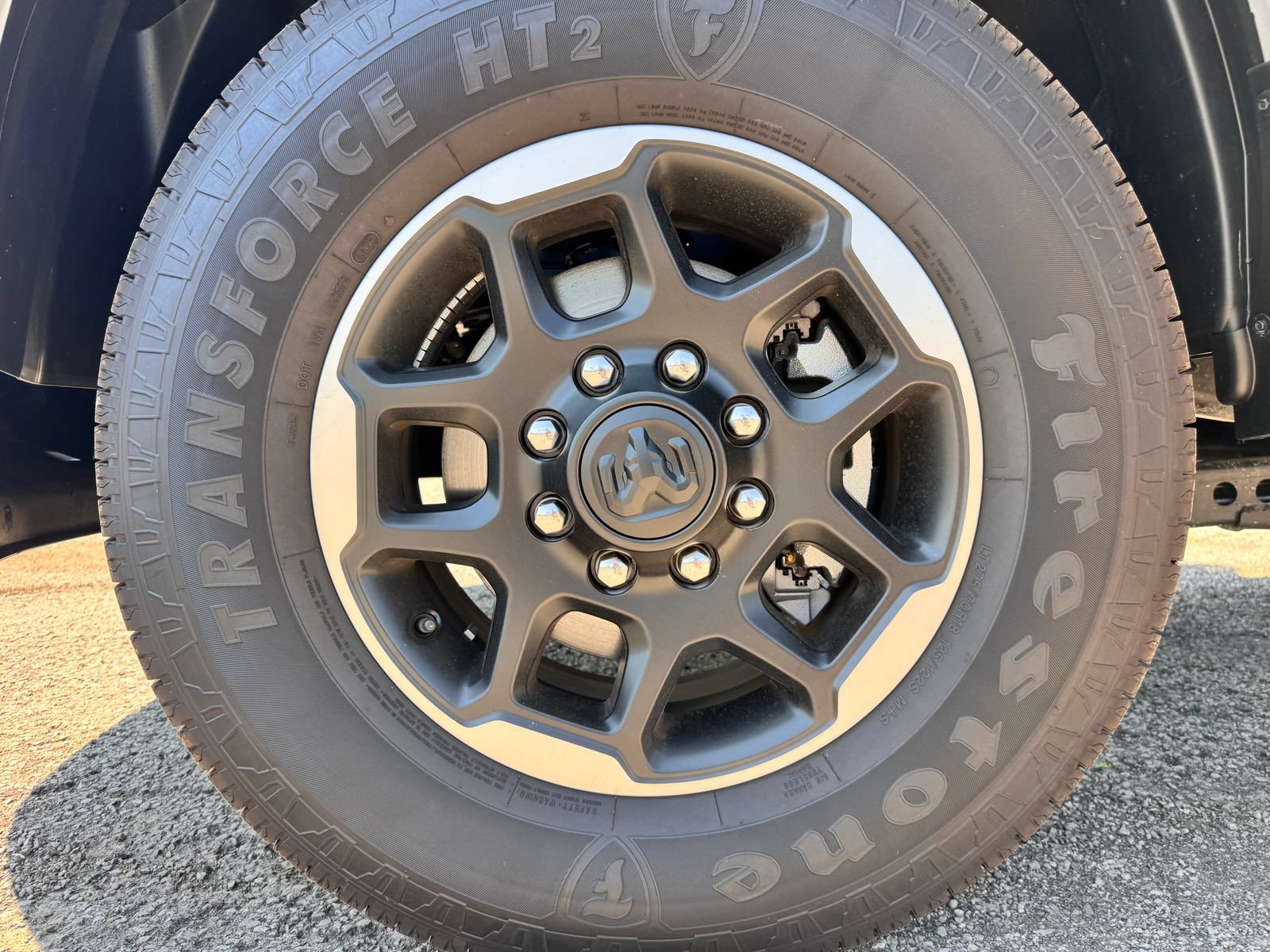 New 2026 RAM 3500 Laramie w/ Bed Utility Group AWD/4WD image 32