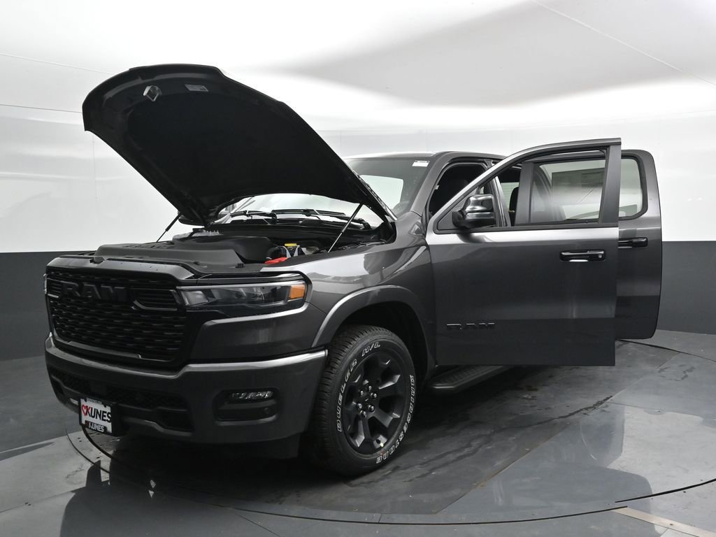 New 2026 RAM 1500 4x4 Crew Cab image 53