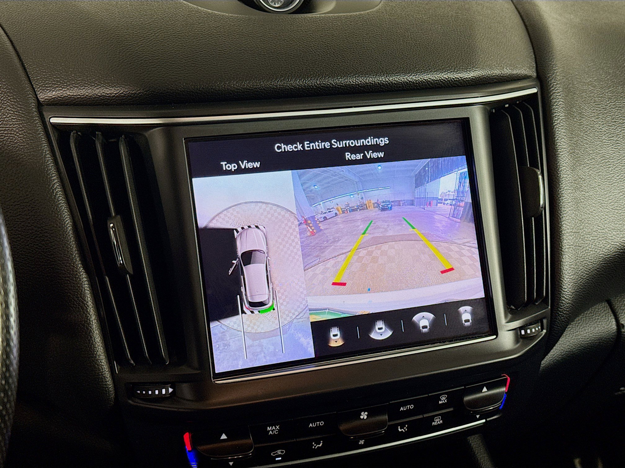 Used 2023 Maserati Levante Modena image 19