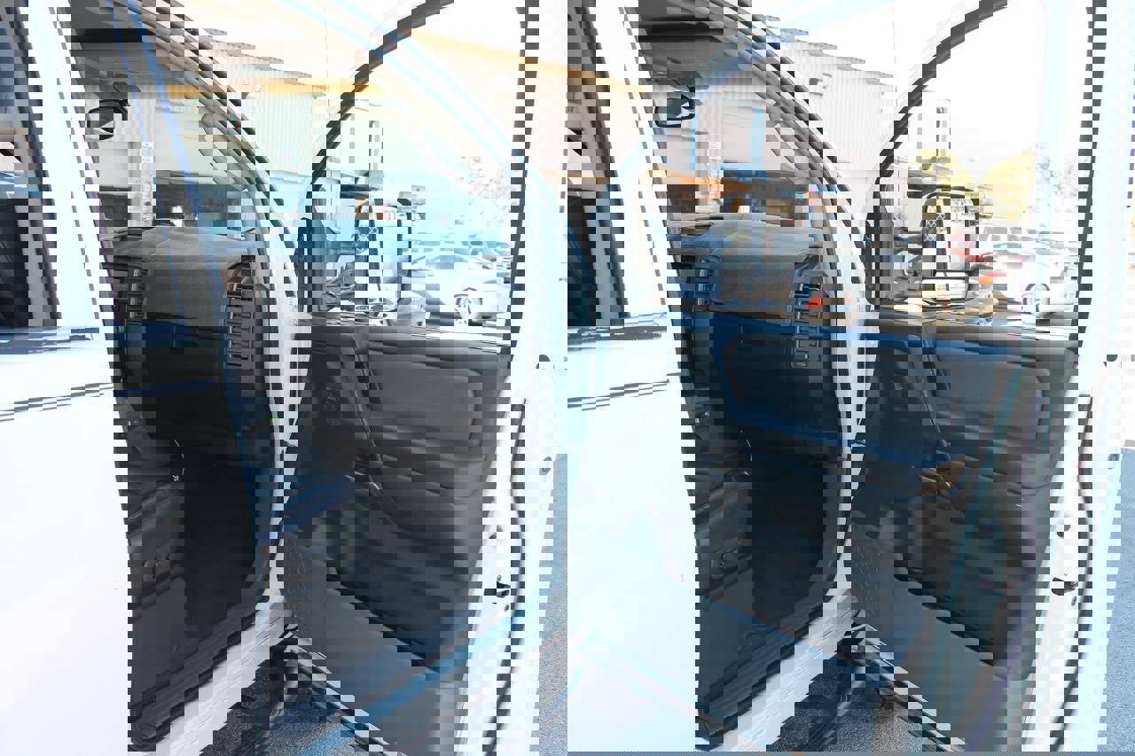 Used 2005 Nissan Titan LE w/ (R02) LE Off-Road Pkg image 27