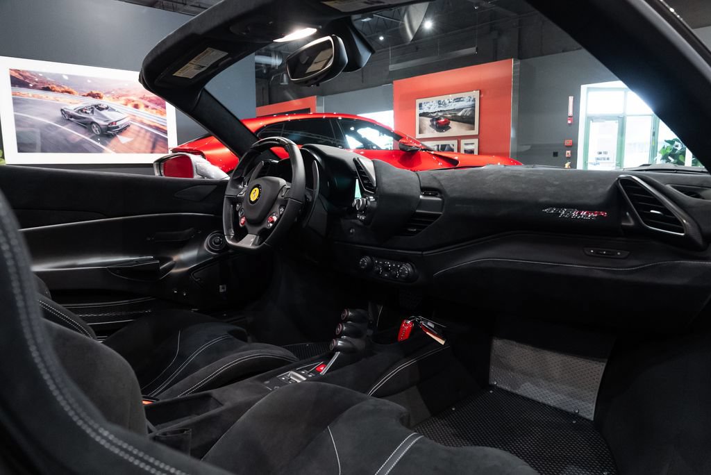 Certified 2019 Ferrari 488 Pista Spider RWD image 38