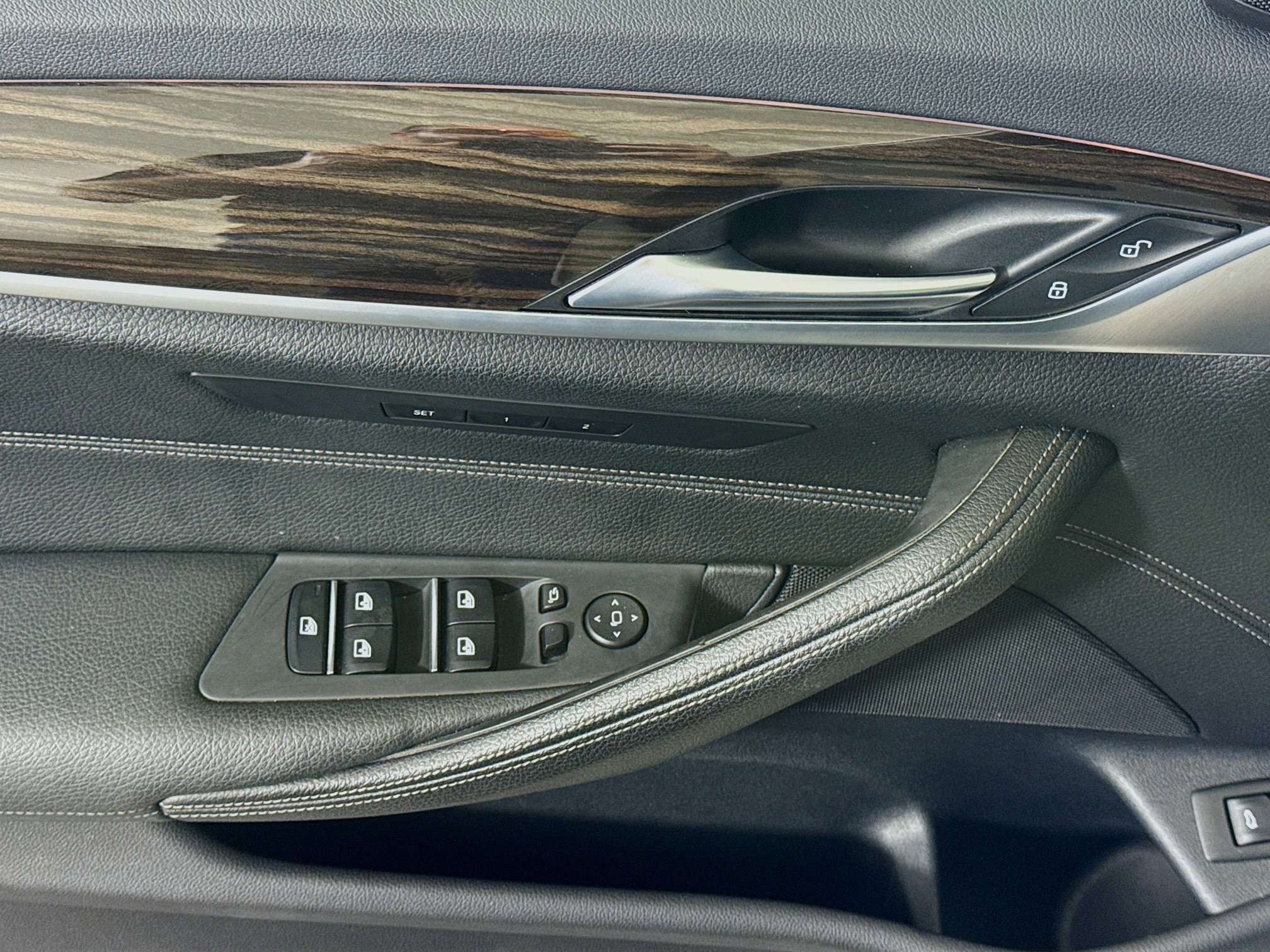 Used 2019 BMW 530i w/ Convenience Package image 24