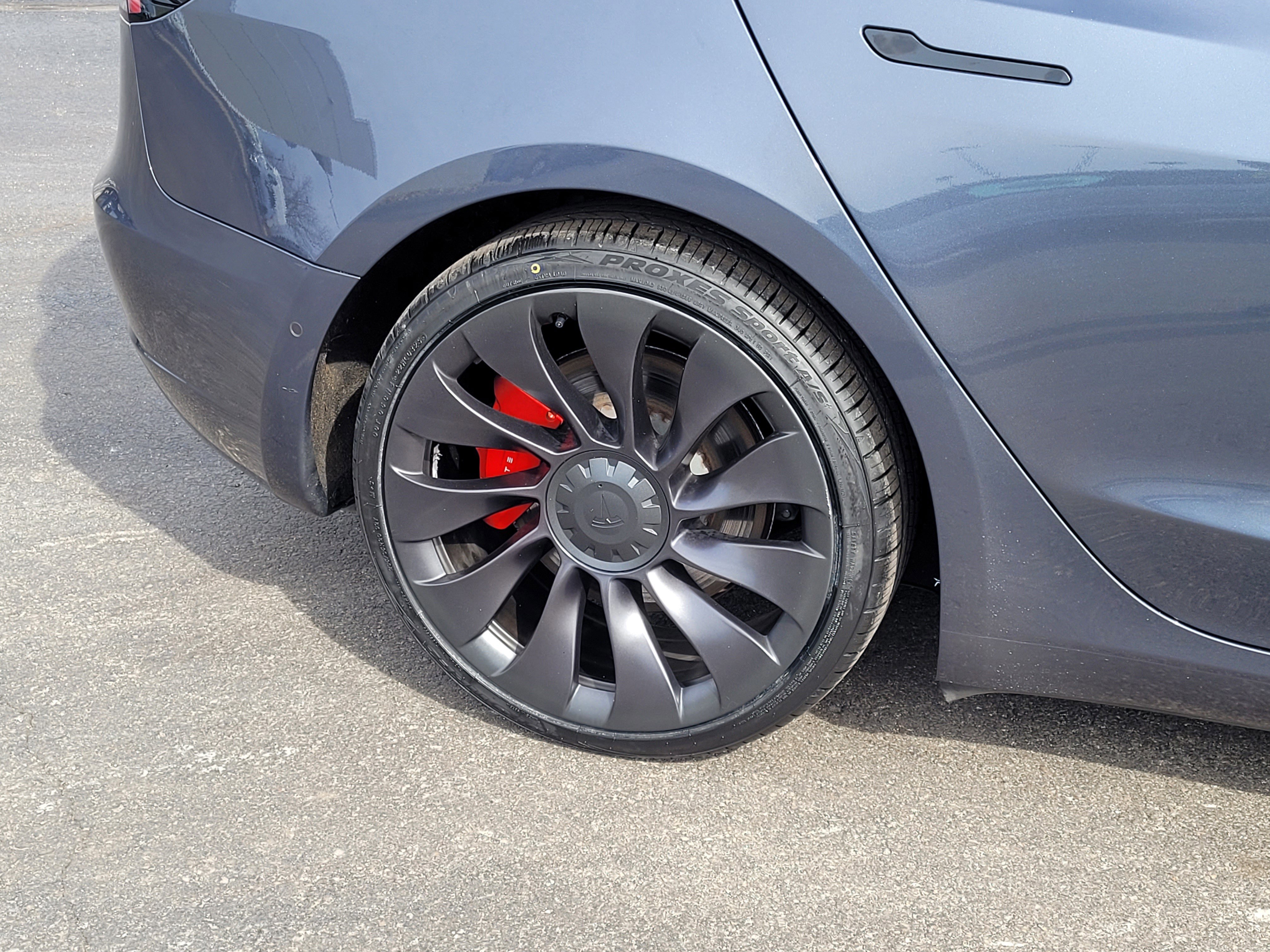 Used 2022 Tesla Model 3 Performance image 10