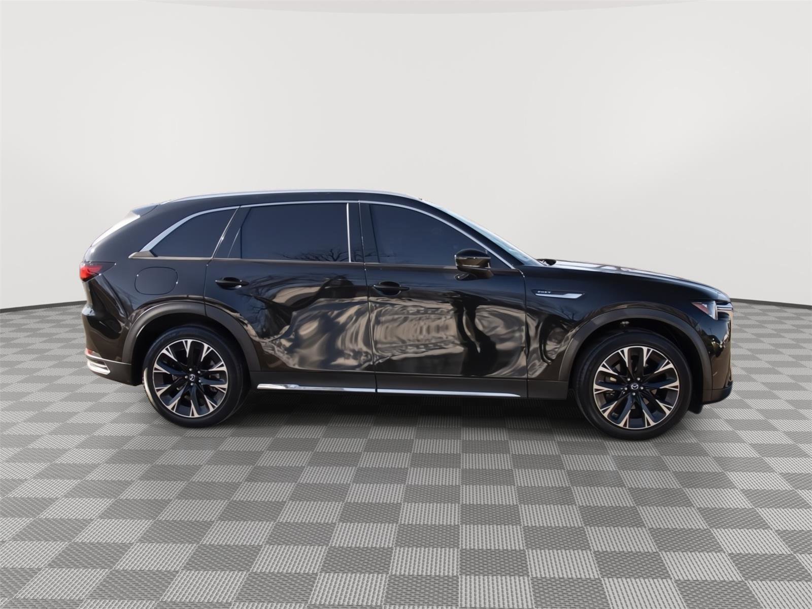 Used 2024 MAZDA CX-90 Plug-In Hybrid w/ Premium Plus image 26