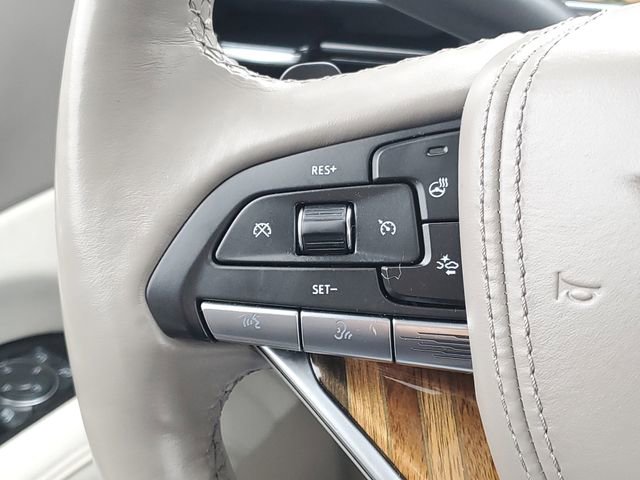 Used 2022 Cadillac Escalade ESV Sport Platinum w/ Heavy-Duty Trailer Package image 16