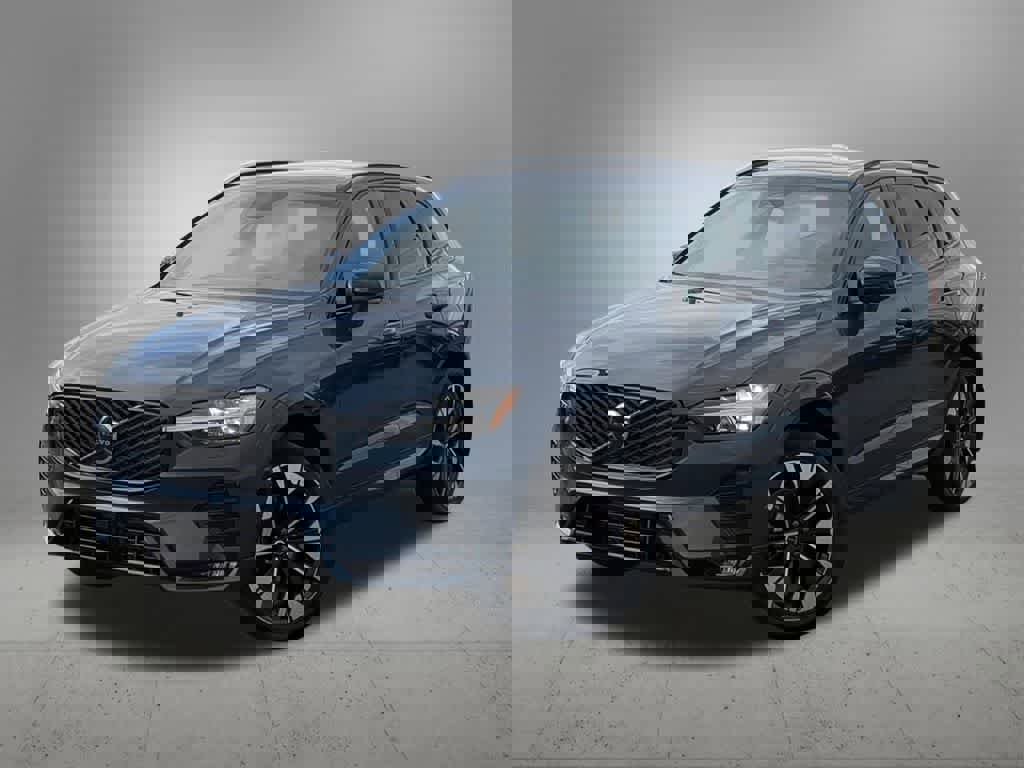 Certified 2026 Volvo XC60 B5 Plus w/ Protection Package Premier