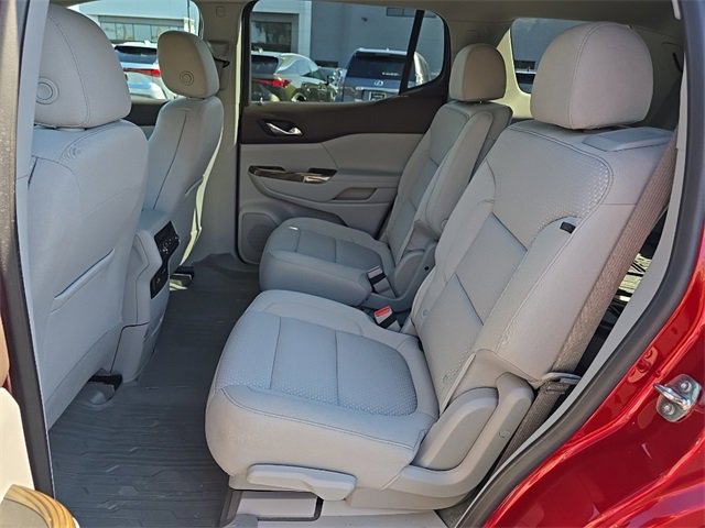 Used 2023 GMC Acadia SLE w/ Driver Convenience Package image 27