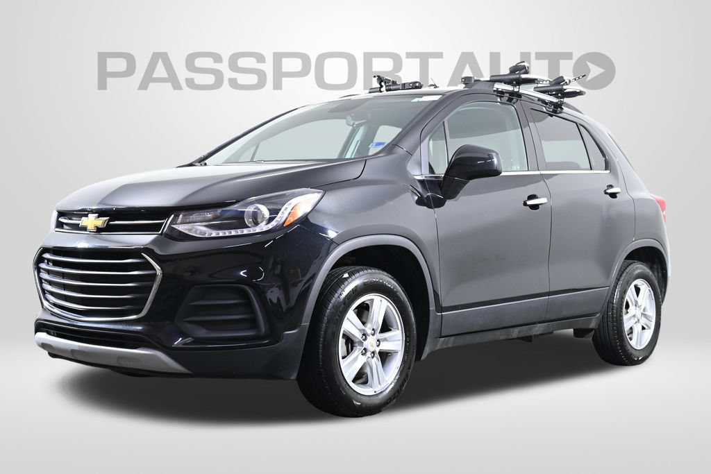 Used 2020 Chevrolet Trax LT w/ Sun & Sound Package AWD/4WD image 1