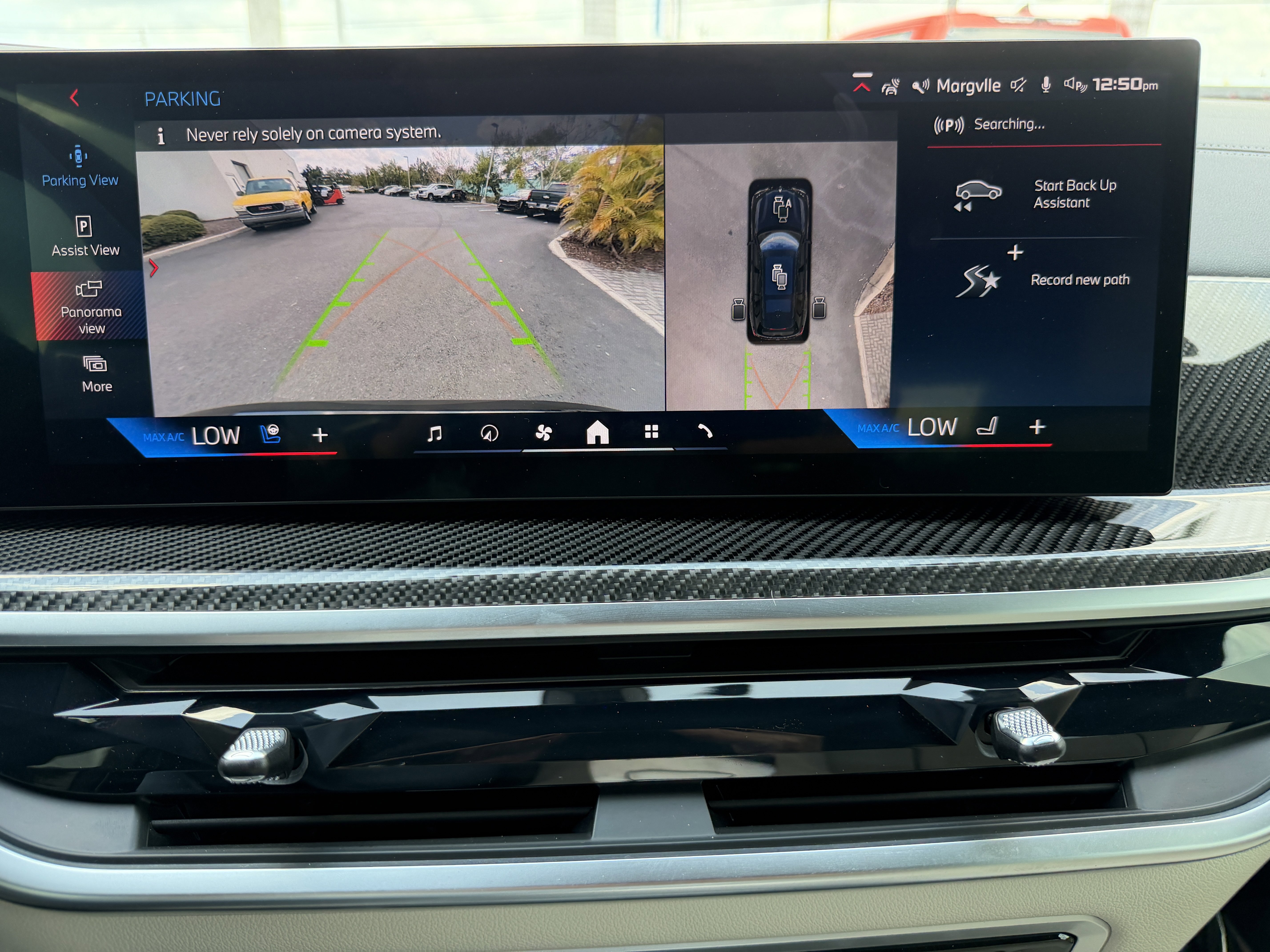 Used 2025 BMW X7 M60i AWD/4WD image 21