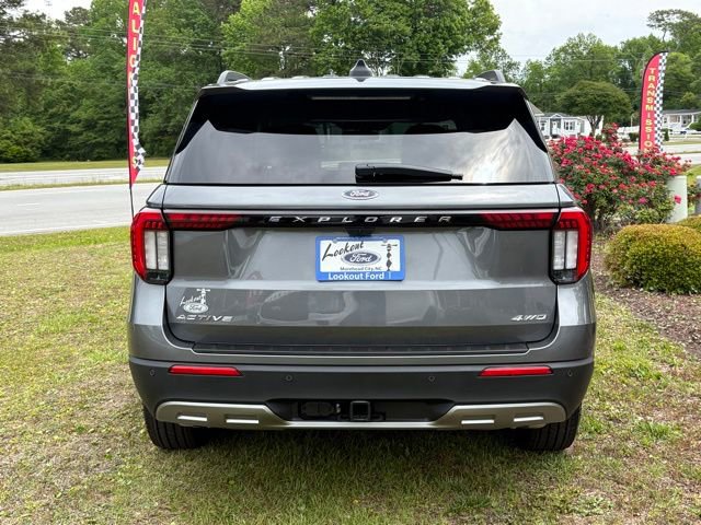 New 2026 Ford Explorer Active w/ Active Comfort Package AWD/4WD image 4