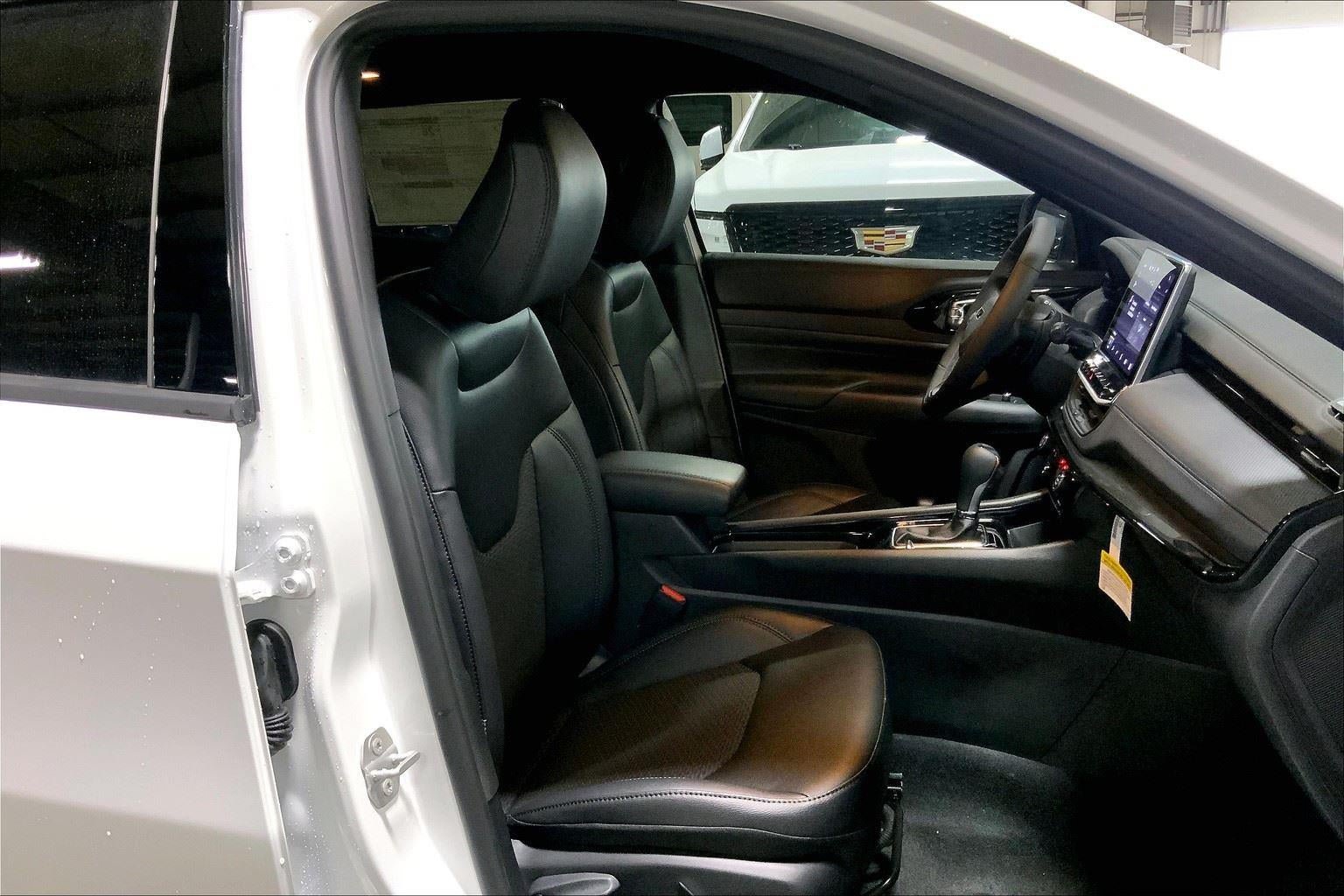 New 2026 Jeep Compass Latitude AWD/4WD image 24
