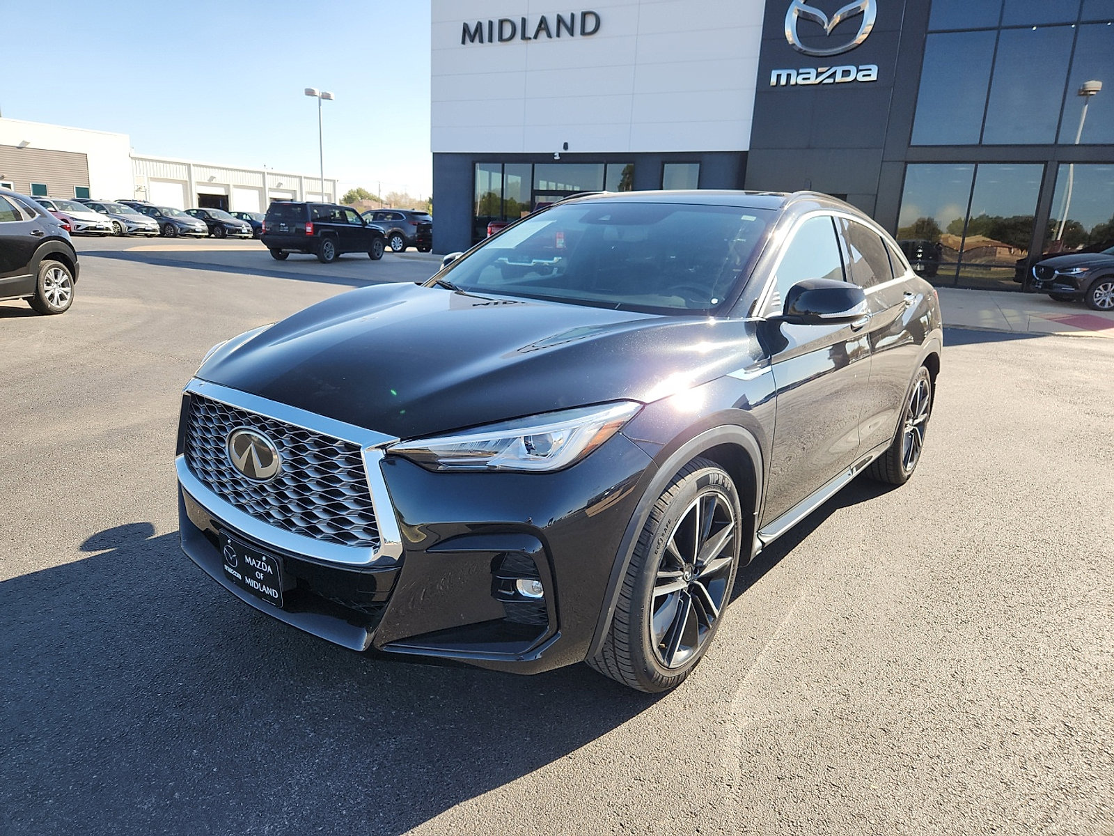 Used 2022 INFINITI QX55 Luxe w/ Cargo Package image 3