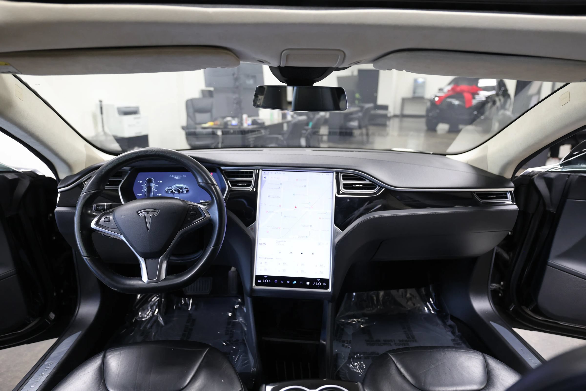 Used 2015 Tesla Model S 70D AWD/4WD image 21