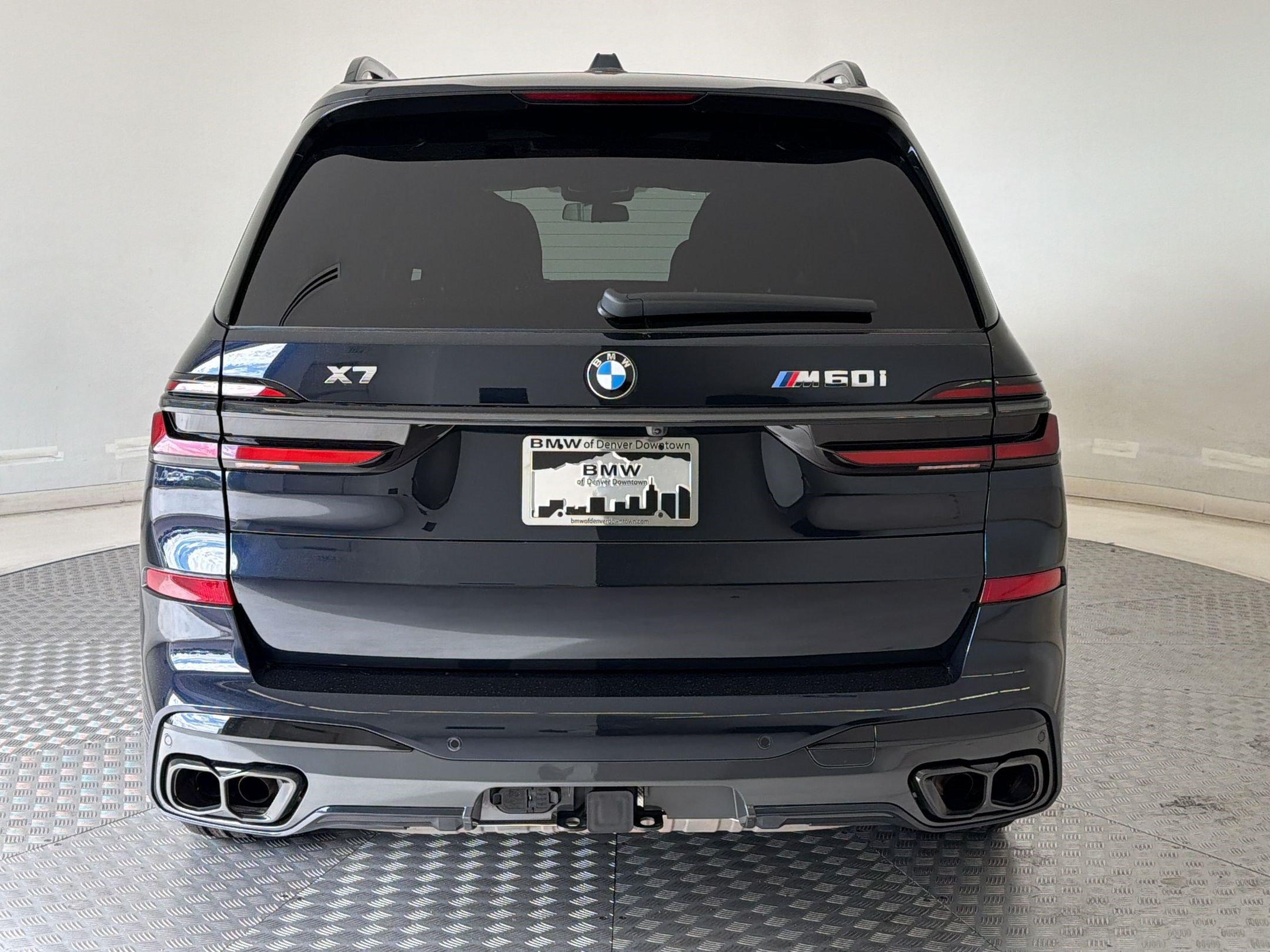 Certified 2025 BMW X7 M60i w/ Executive Package AWD/4WD image 10
