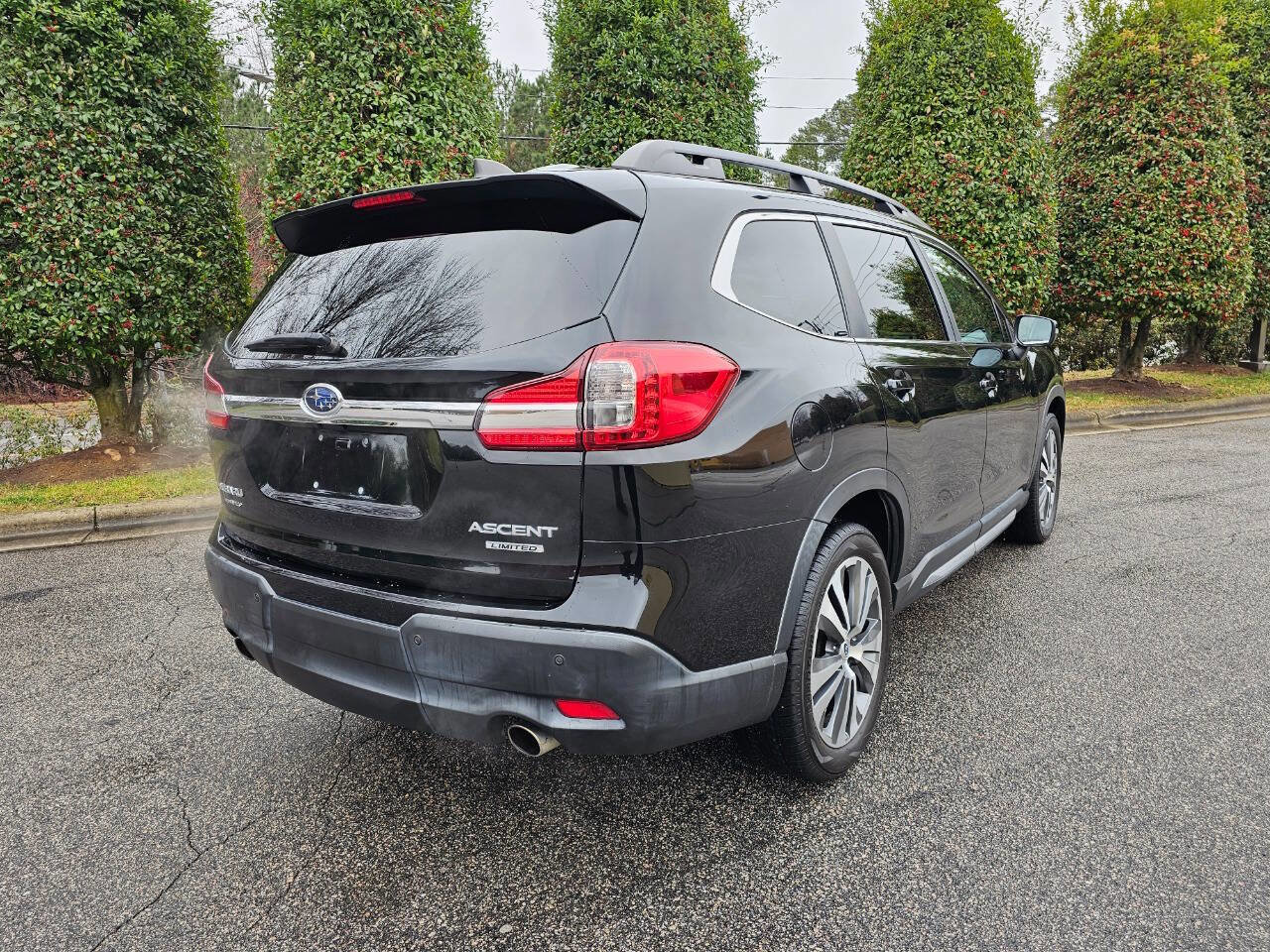 Used 2019 Subaru Ascent Limited image 5