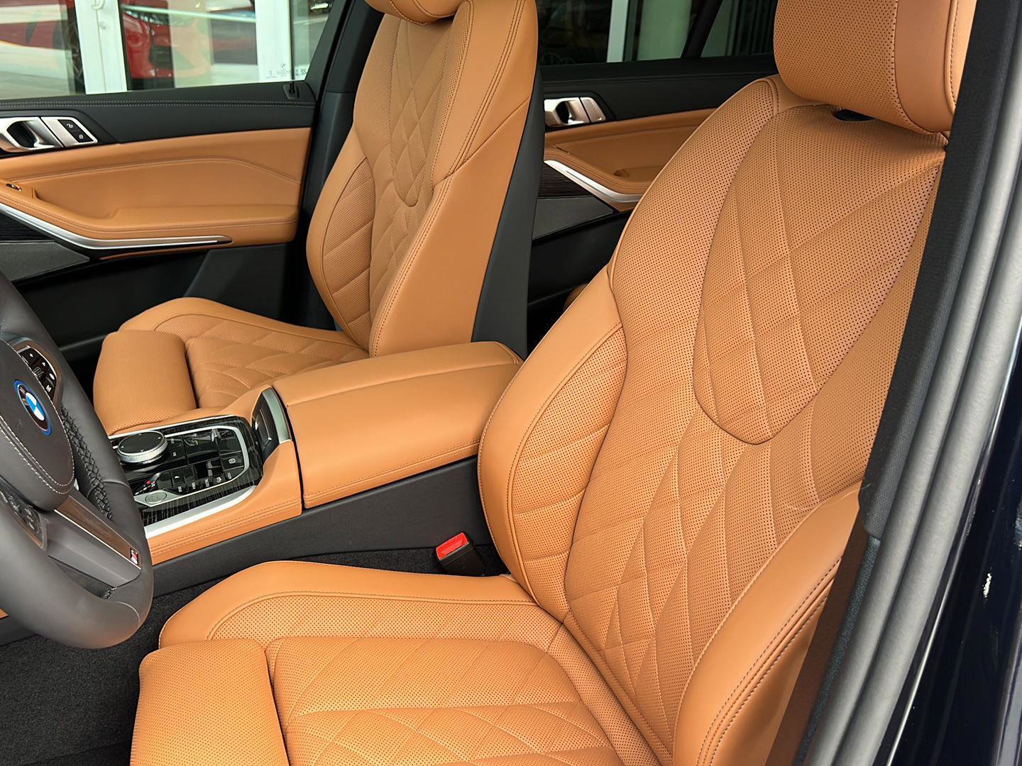 New 2026 BMW X5 xDrive50e image 28