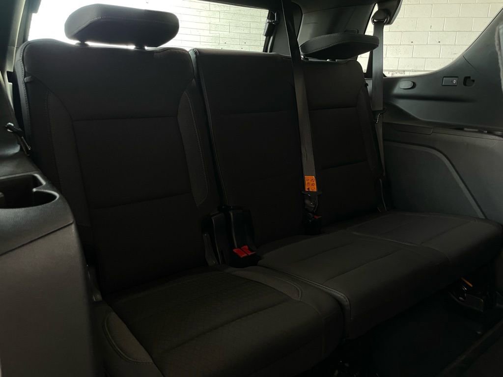Used 2024 Chevrolet Tahoe LS image 19