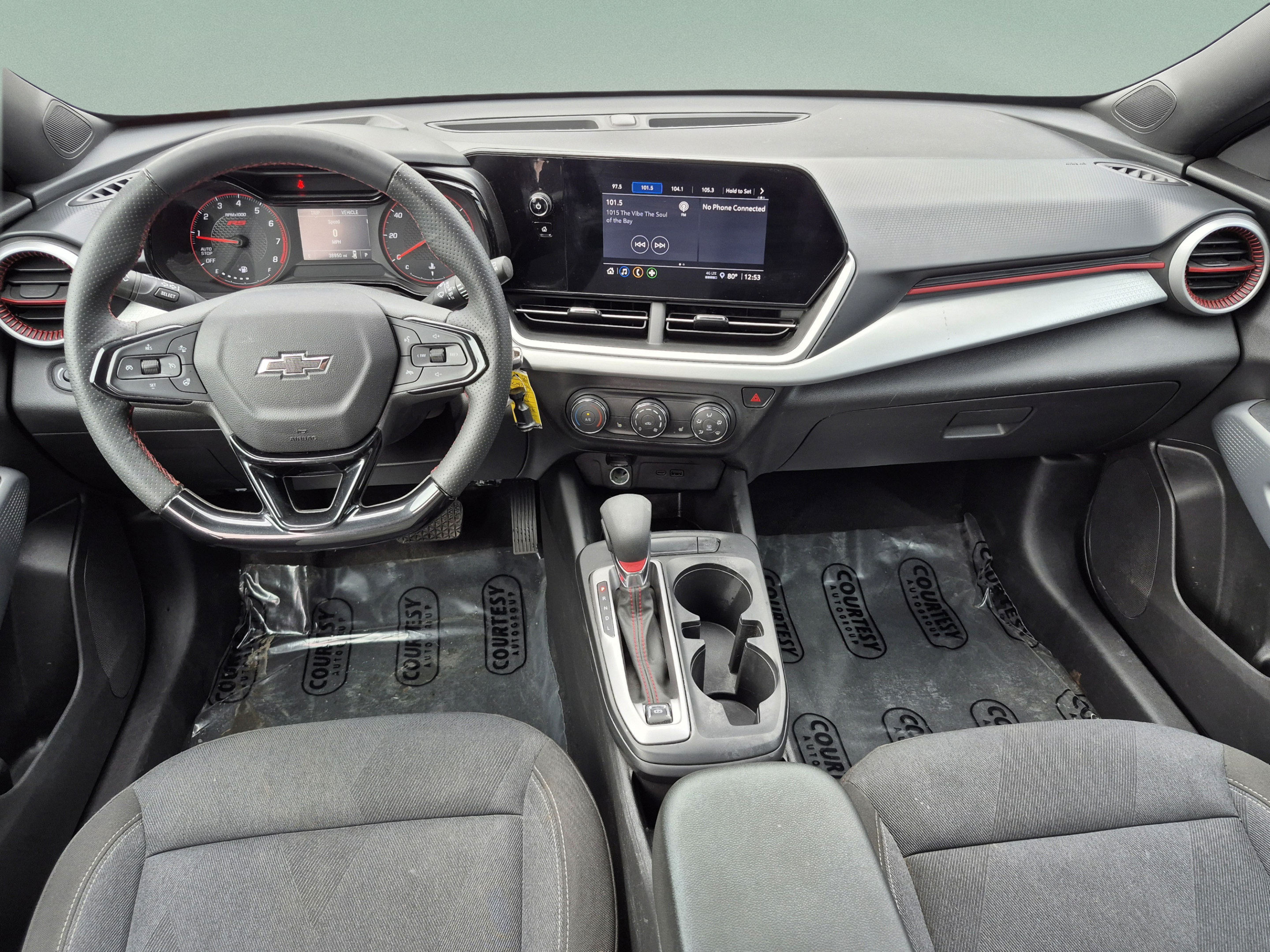 Used 2025 Chevrolet Trax RS w/ Driver Confidence Package FWD image 12