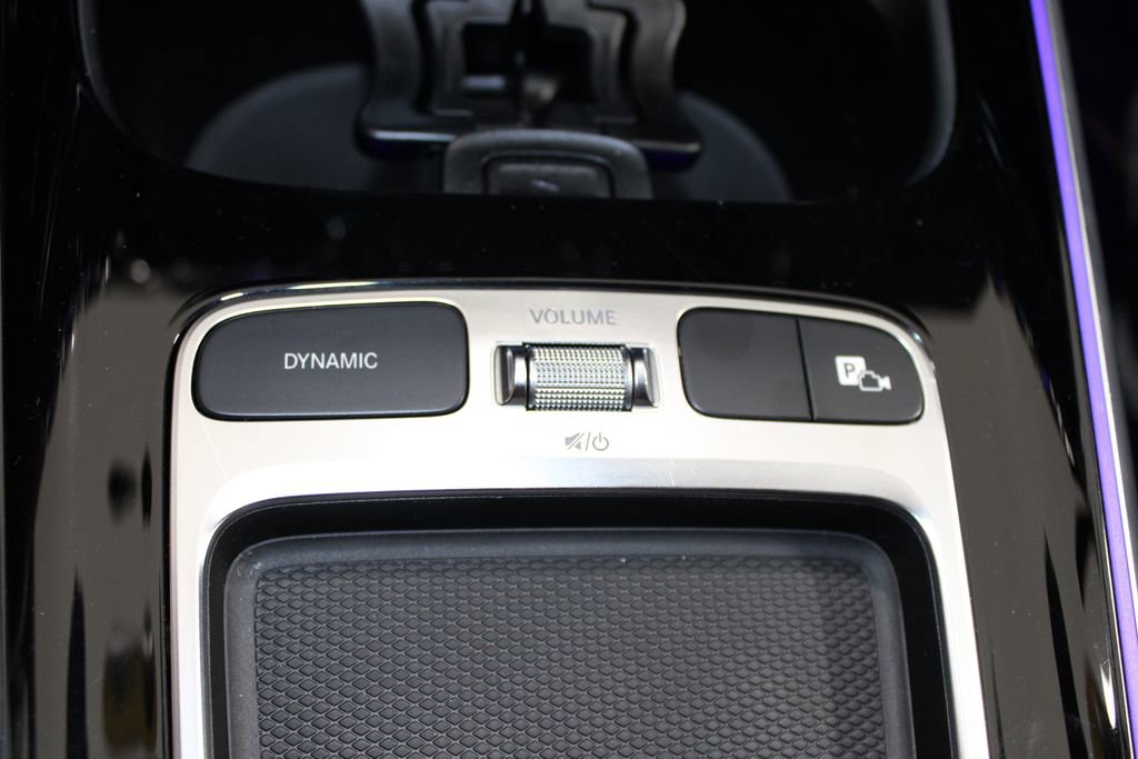 Used 2025 Mercedes-Benz GLA 250 image 43