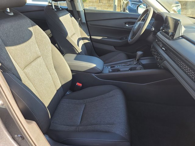 Certified 2023 Honda Accord EX image 20