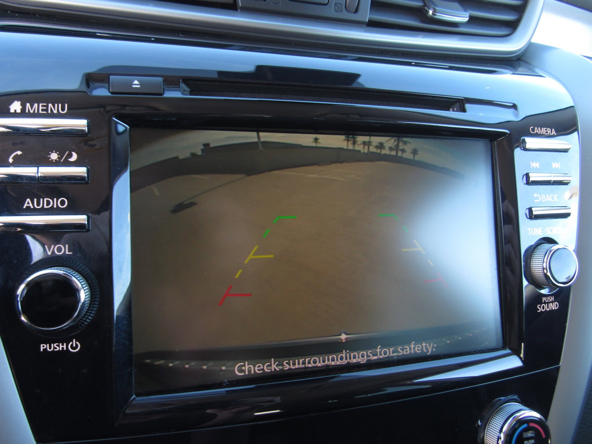 Used 2020 Nissan Murano S w/ Technology Package image 19