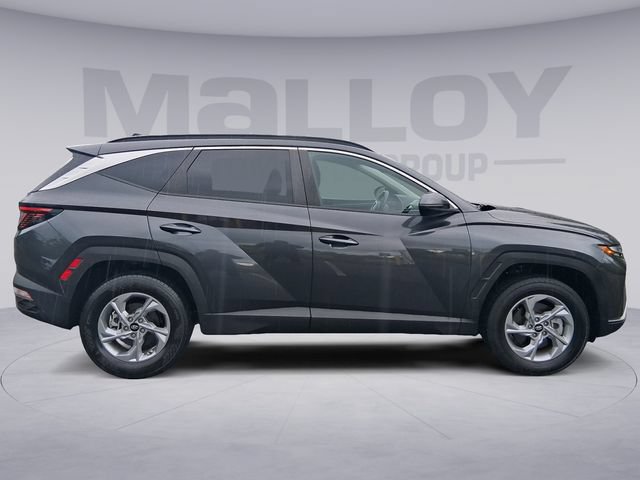 Used 2022 Hyundai Tucson Blue AWD/4WD image 6