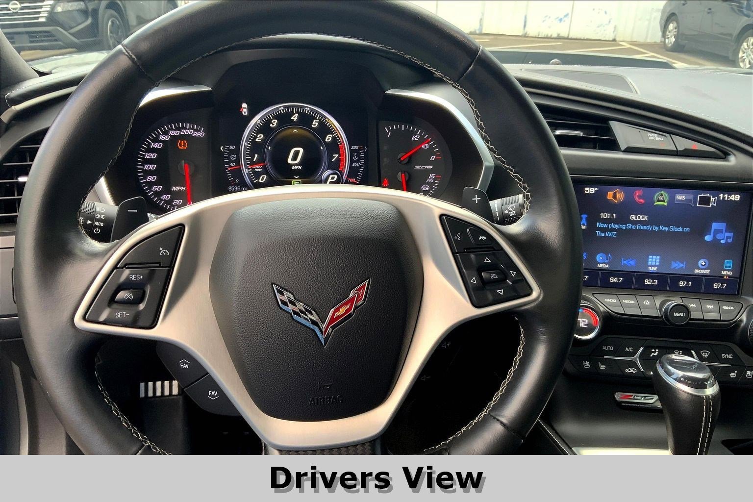 Used 2016 Chevrolet Corvette Z06 w/ 3LZ Preferred Equipment Group image 4