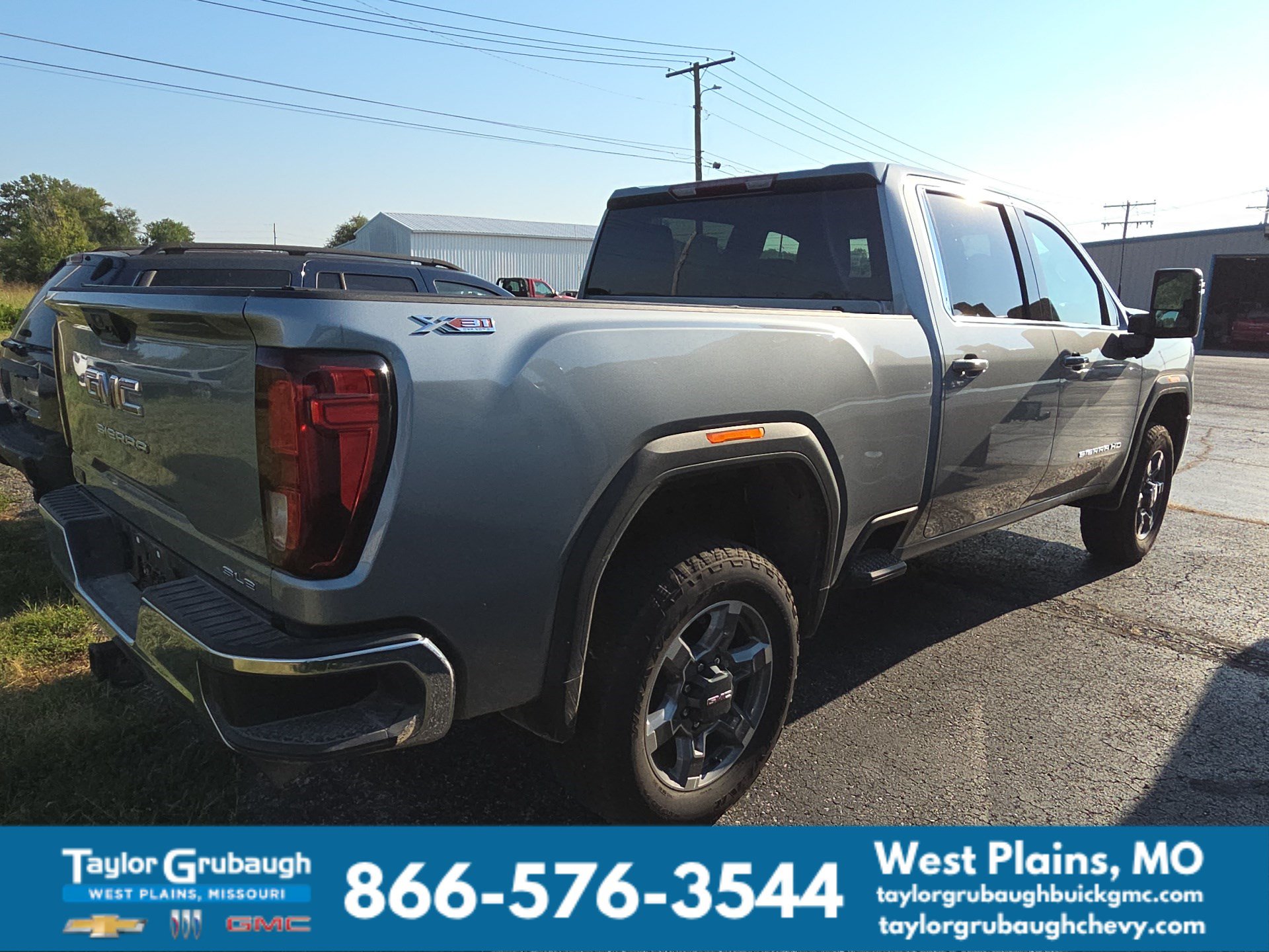 Used 2026 GMC Sierra 2500 SLE AWD/4WD image 8