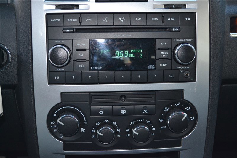 Used 2008 Chrysler 300 C image 22