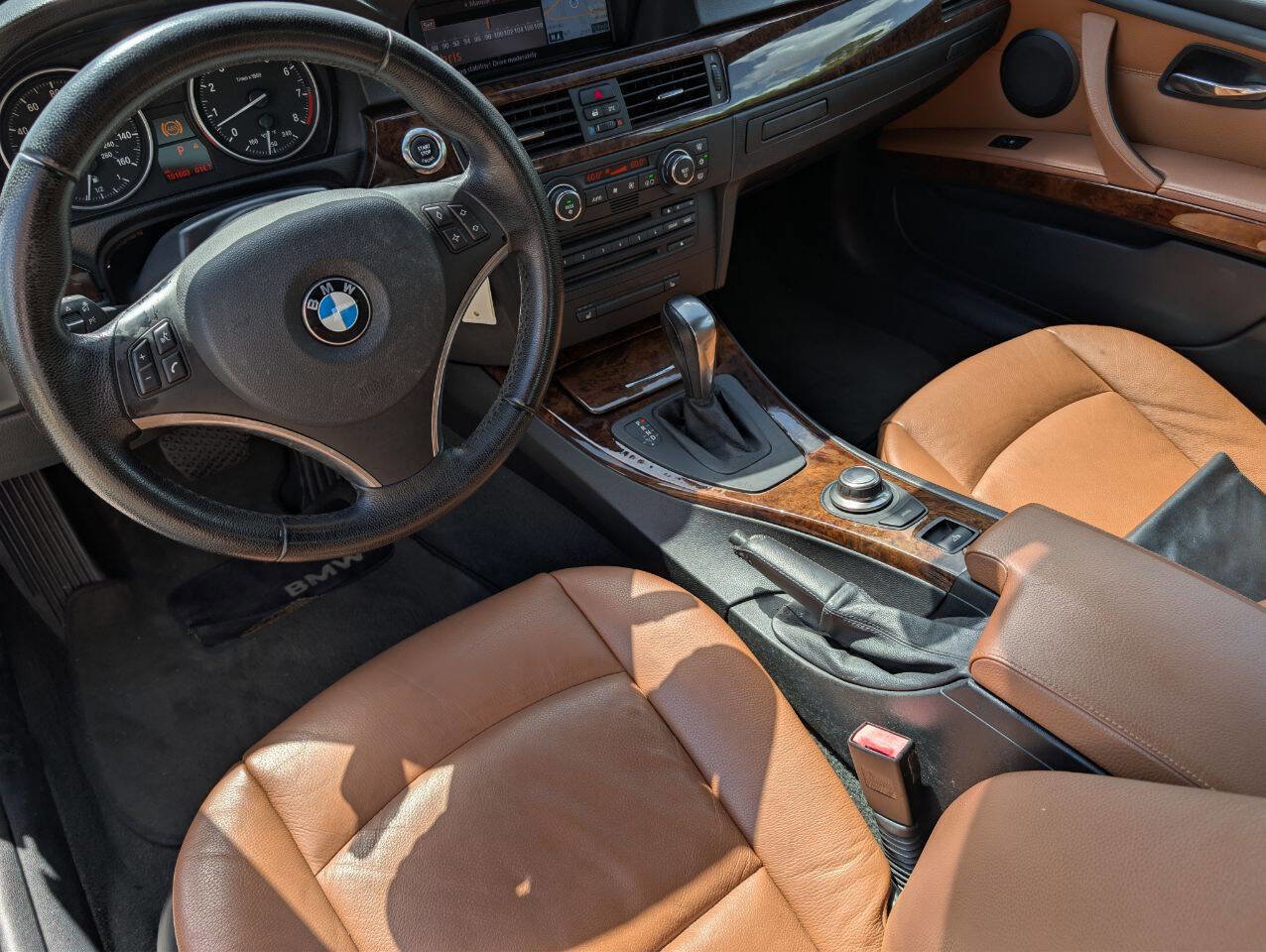 Used 2008 BMW 335i Convertible image 14