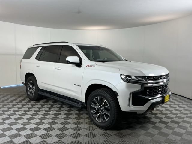 Used 2021 Chevrolet Tahoe Z71 w/ Z71 Signature Package AWD/4WD image 3
