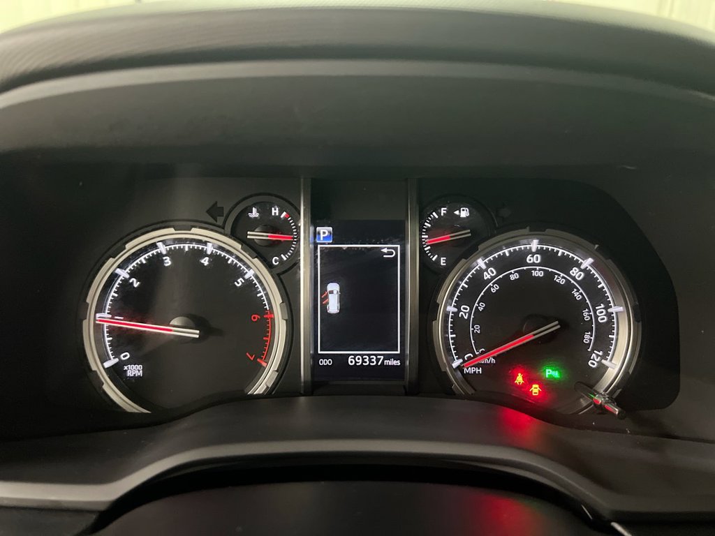 Used 2020 Toyota 4Runner Nightshade AWD/4WD image 12