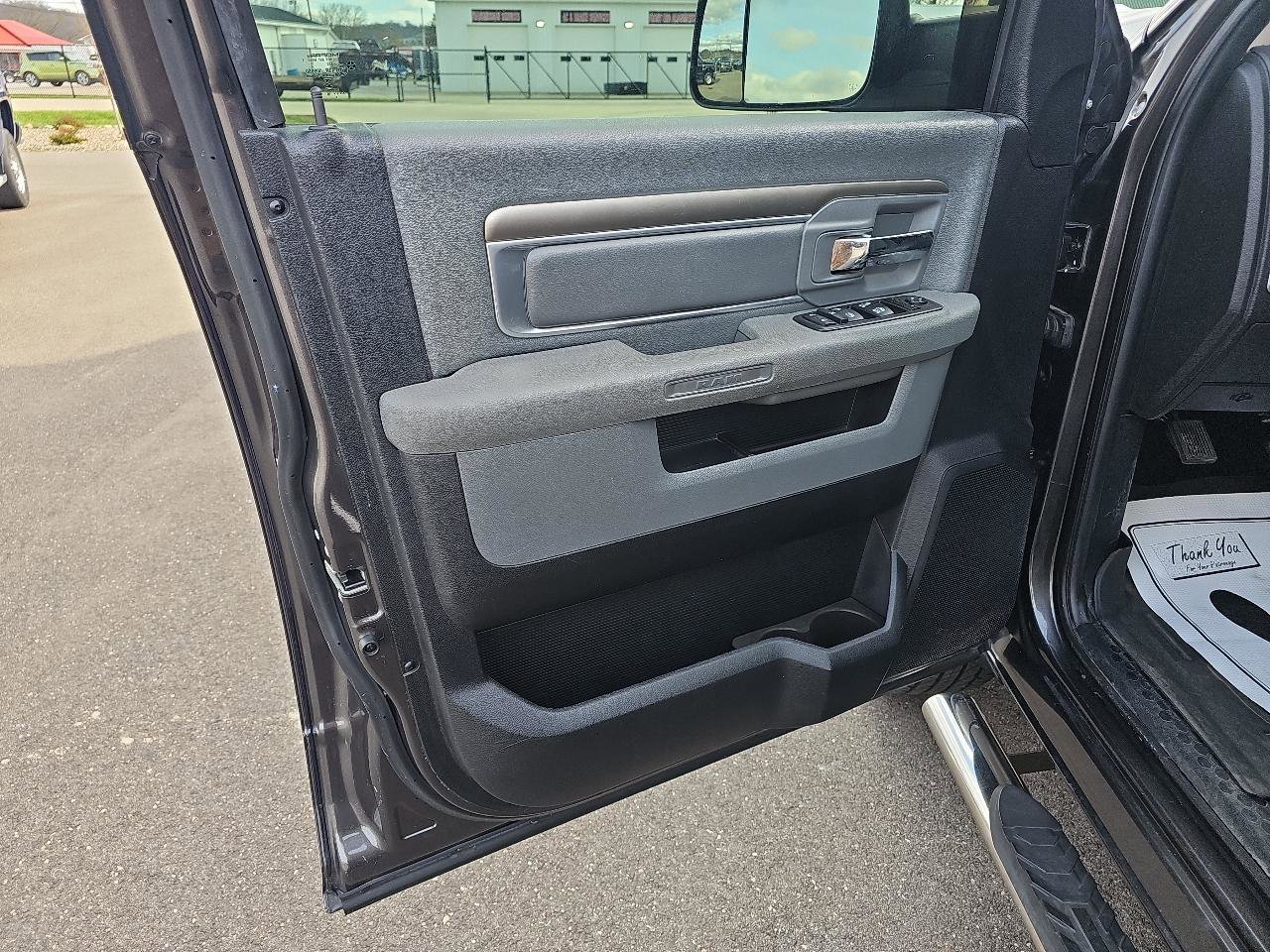 Used 2016 RAM 1500 Big Horn image 8