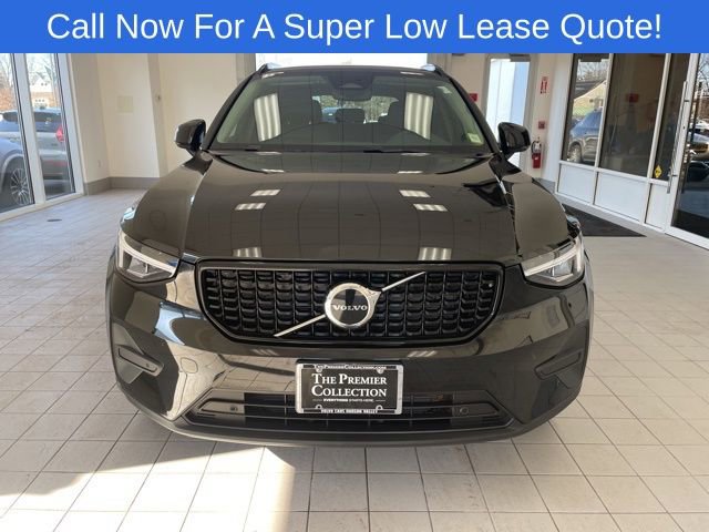 Used 2026 Volvo XC40 B5 Core w/ Climate Package image 6