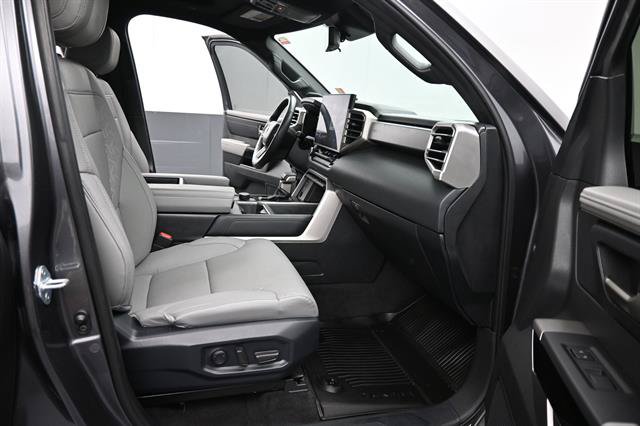 Used 2025 Toyota Tundra Limited RWD image 19