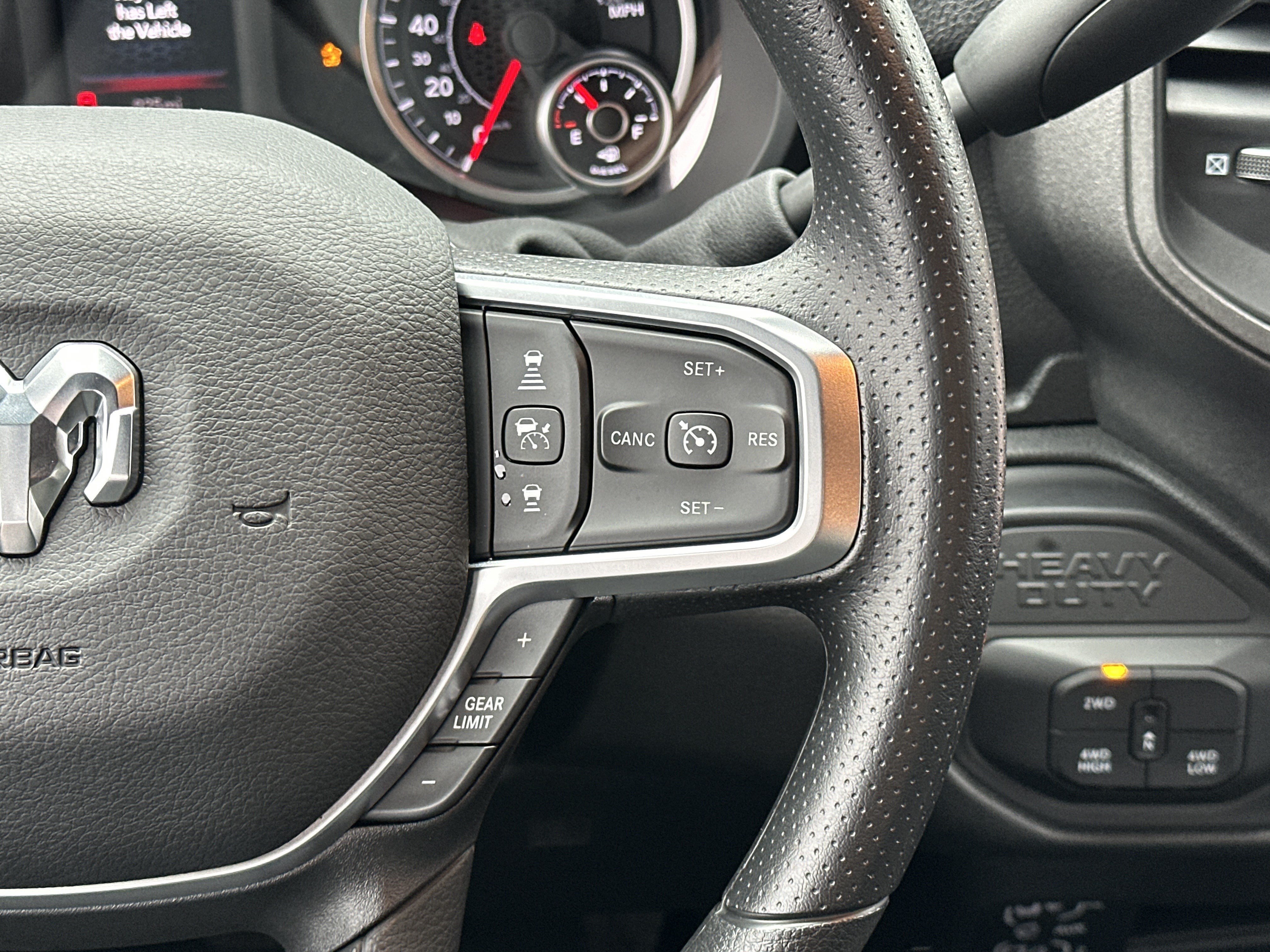New 2026 RAM 2500 Tradesman AWD/4WD image 25