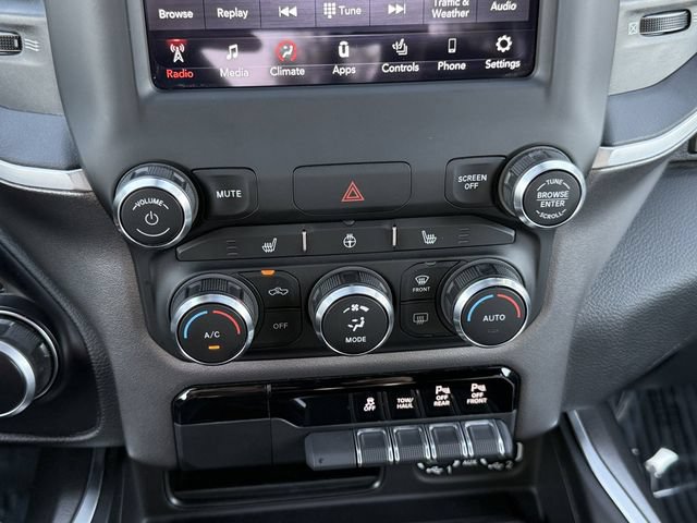 Used 2021 RAM 1500 Big Horn AWD/4WD image 12