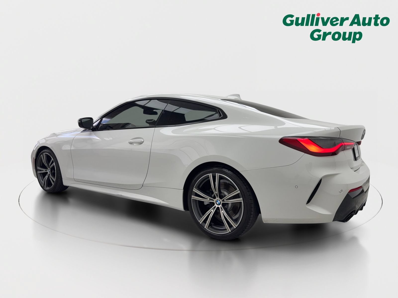 Used 2021 BMW 430i Coupe w/ M Sport Package RWD image 4