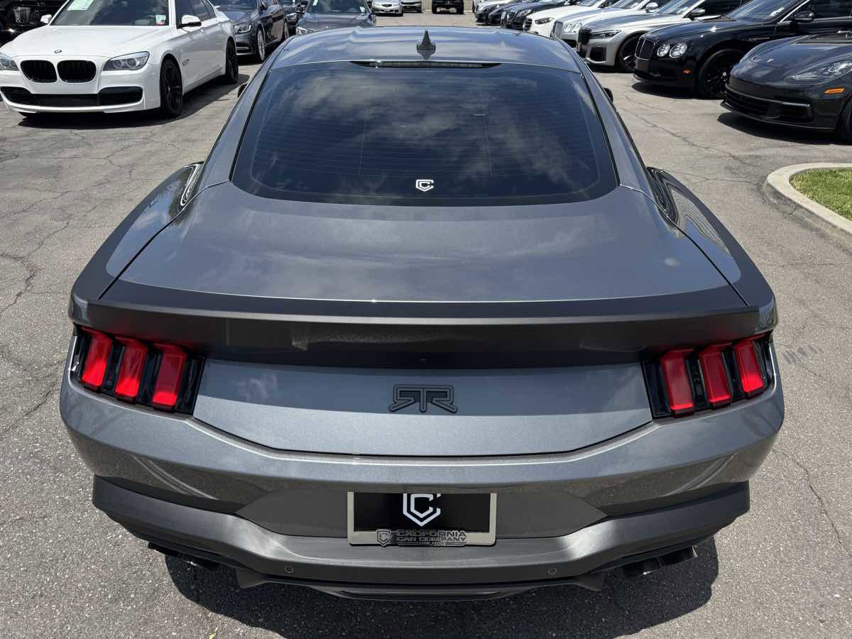 Used 2024 Ford Mustang GT Premium w/ GT Performance Package RWD image 5