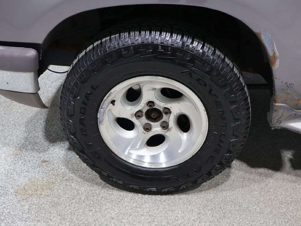 Used 1997 Ford Explorer Limited AWD/4WD image 18