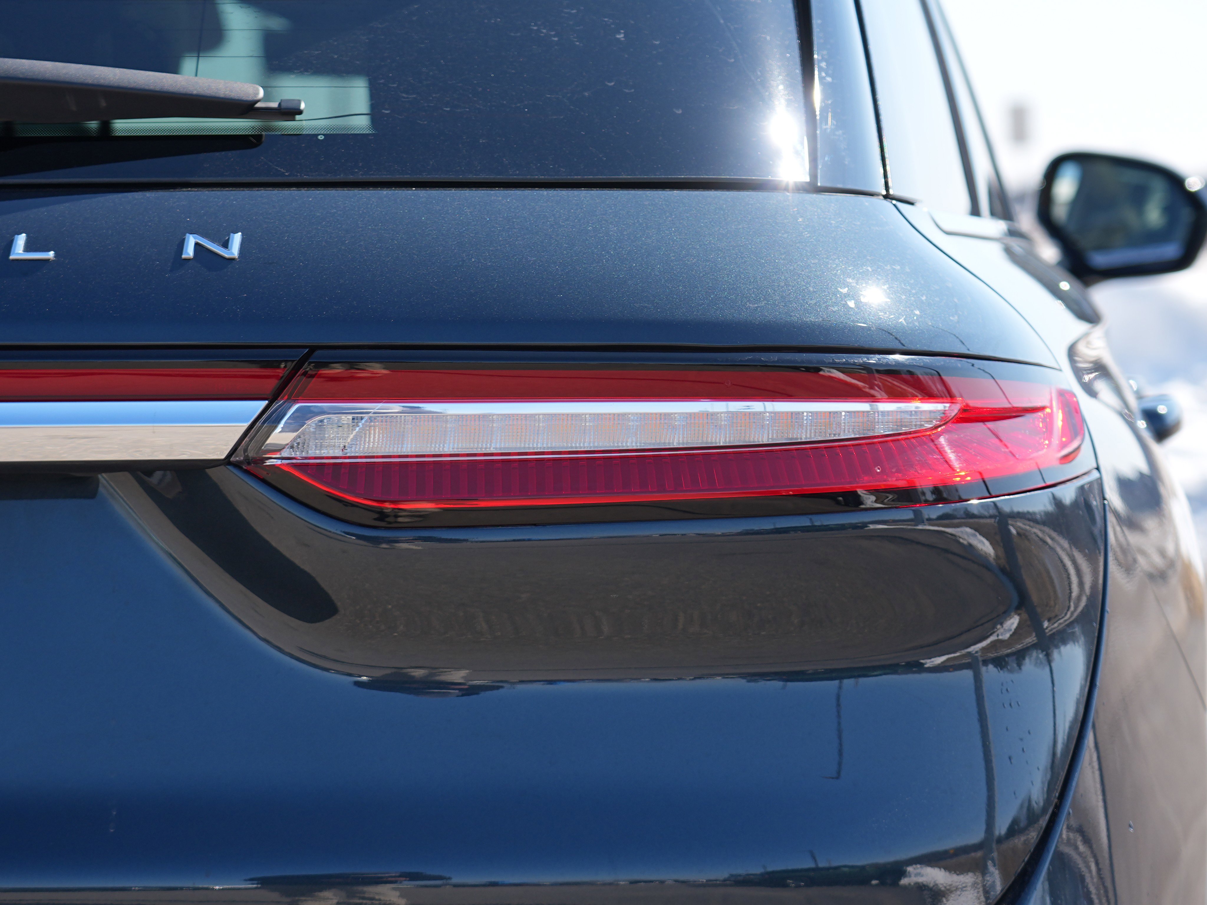 Used 2022 Lincoln Corsair Reserve w/ Elements Package image 14