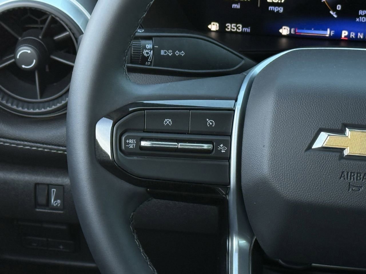 New 2026 Chevrolet Colorado LT w/ Advanced Trailering Package image 13