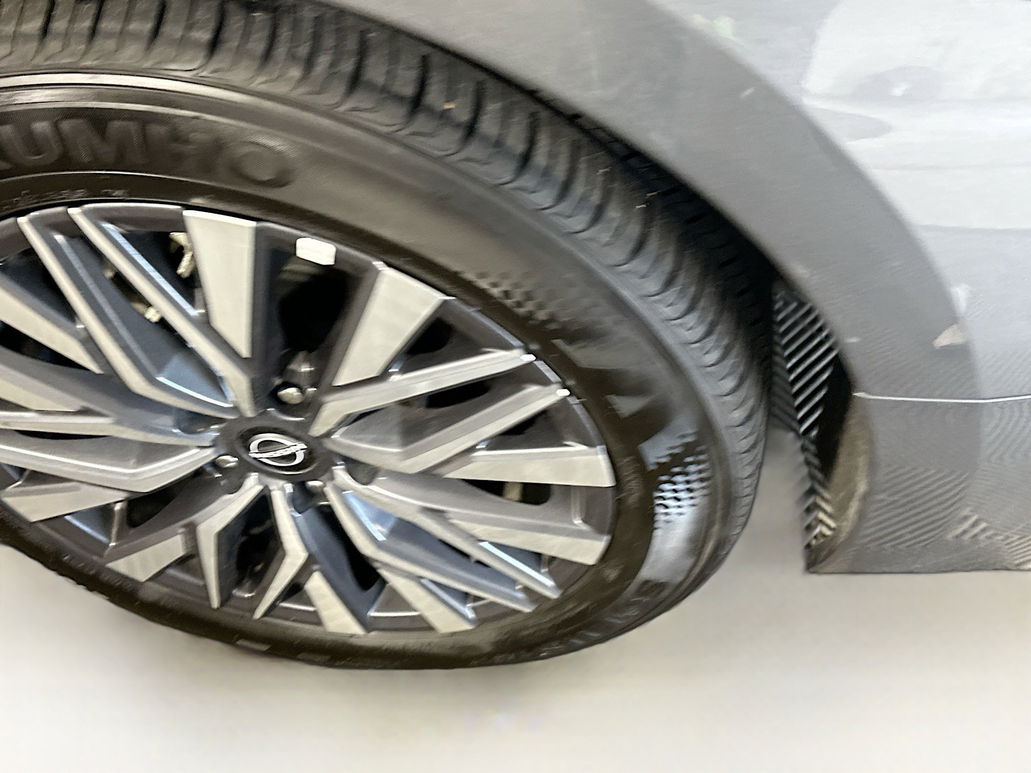 Used 2025 Nissan Altima 2.5 SV image 11