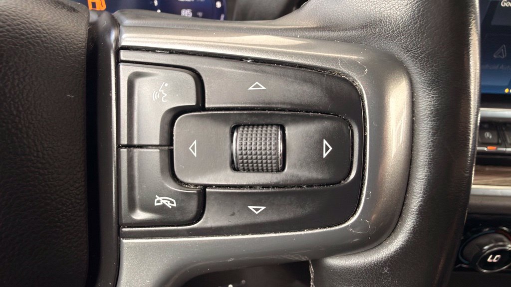 Used 2025 Chevrolet Silverado 1500 LT RWD image 29