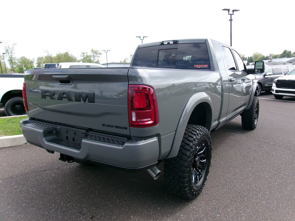 New 2026 RAM 2500 Laramie AWD/4WD image 3