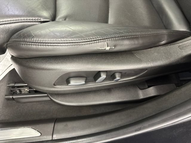 Used 2017 Cadillac XT5 Luxury AWD/4WD image 18