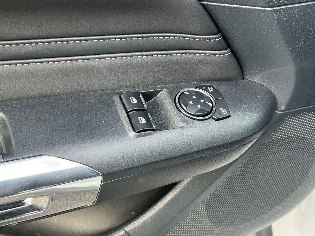 Used 2024 Ford Mustang GT Premium image 12